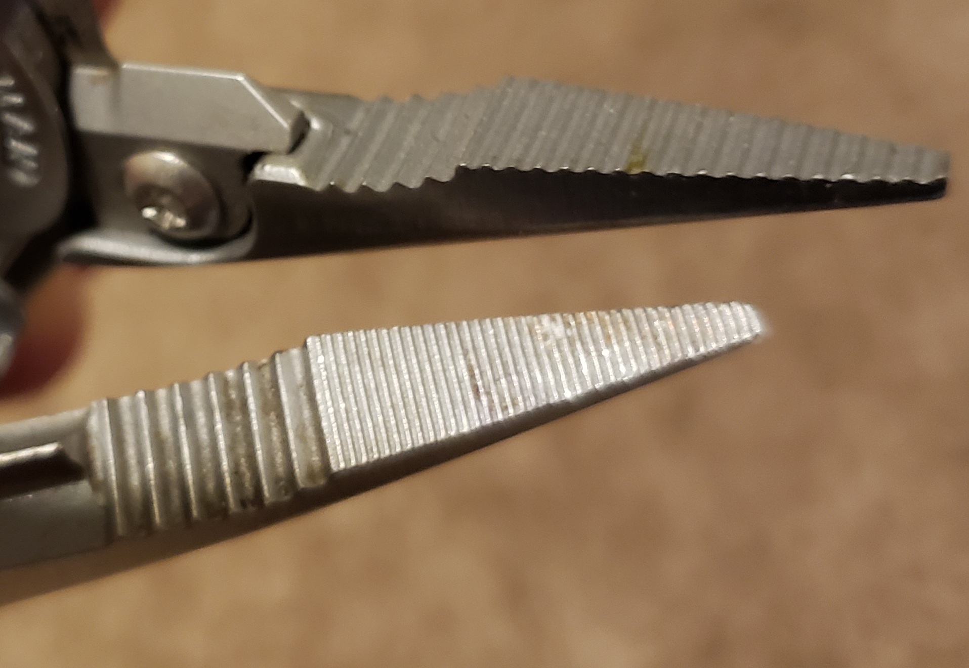 wave plus pliers teeth 