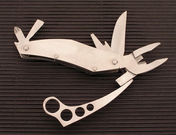 Barlow Norwood Flip Multi Tool